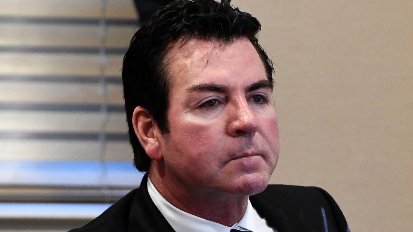 Papa John's Founder Resigned After He Used the N-word - The Downfall of John  Schnatter