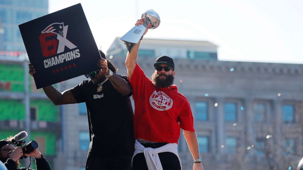 PHOTOS: Patriots Super Bowl victory parade - WTOP News