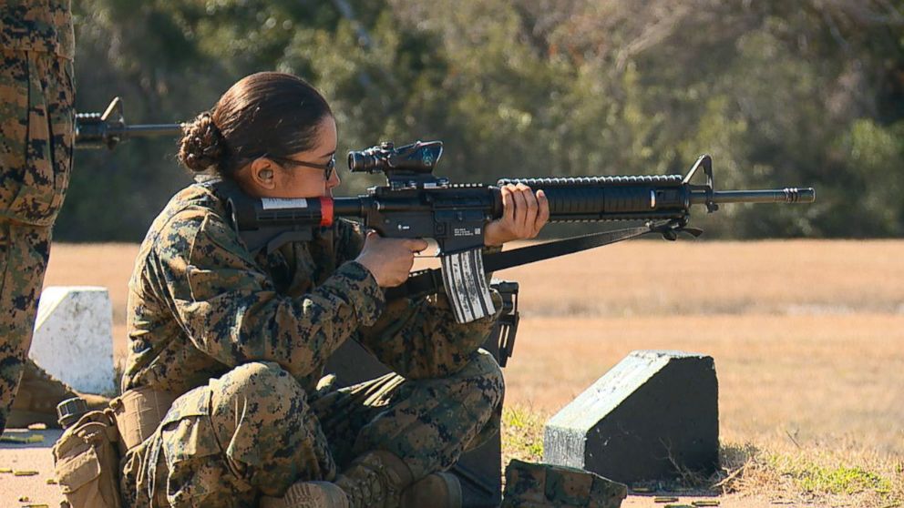 PHOTO: A woman trains at Marine Corps Recruit Depot Parris Island in South Carolina, Feb. 1, 2018.