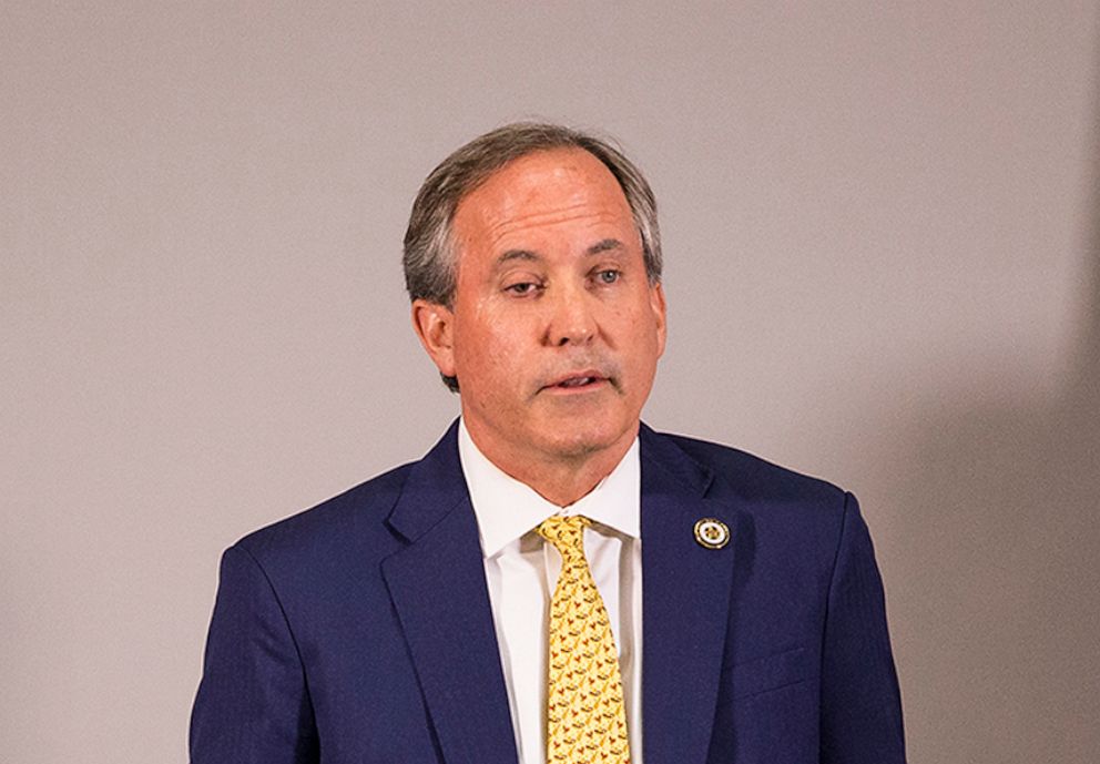 PHOTO: Texas Attorney General Ken Paxton speaks a press conference in Austin, Texas, on May 1, 2018.