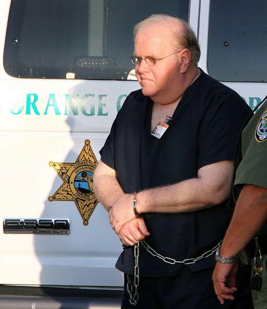 PHOTO: In this July 11, 2007, file photo, music mogul Lou Pearlman arrives at the George C. Young federal courthouse in downtown Orlando, Fla.
