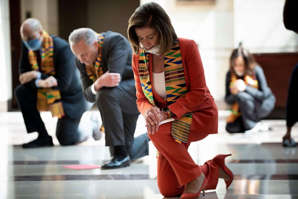 PHOTO: Speaker of the House Nancy Pelosi and other Democratic lawmakers take a knee to observe a moment of silence on Capitol Hill, June 8, 2020, in Washington, D.C.