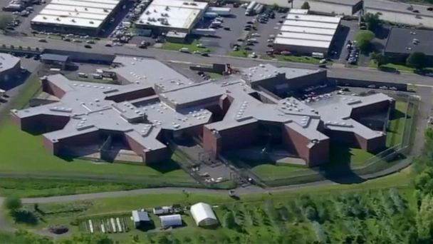 1 inmate in custody, 1 still at large after Philadelphia jail breach ...