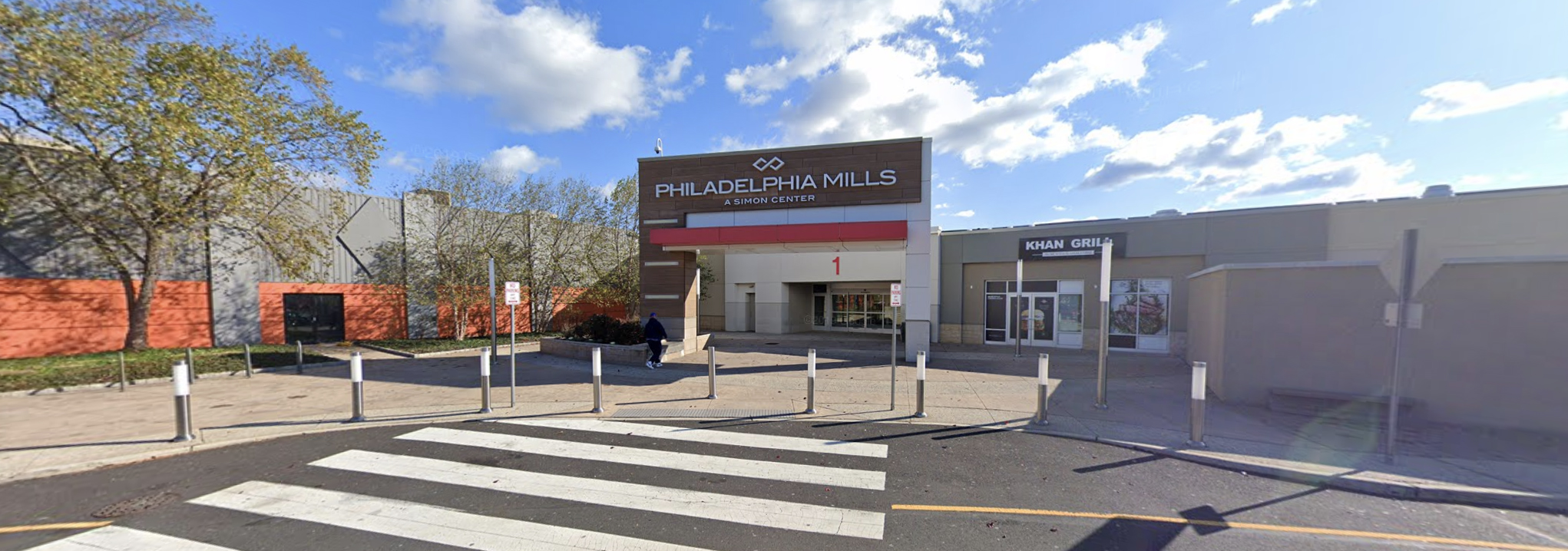 PHOTO: In this screen grab taken from Google Maps Street View, the Philadelphia Mills Mall is shown in Philadelphia.