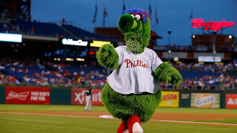 PHOTO: The Phillie Phanatic taunts the Miami Marlins before a game against the Philadelphia Phillies at Citizens Bank Park on Sept. 17, 2016, in Philadelphia.