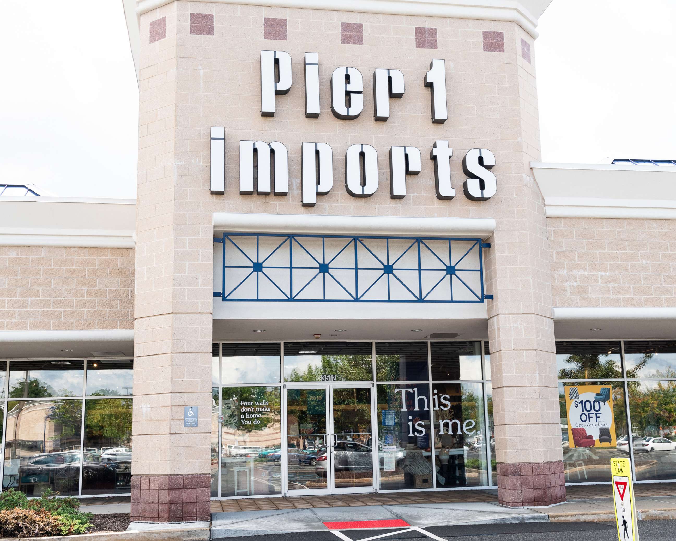 PHOTO: In this Aug. 14, 2018, file photo, a Pier 1 store in Princeton, NJ. is shown.
