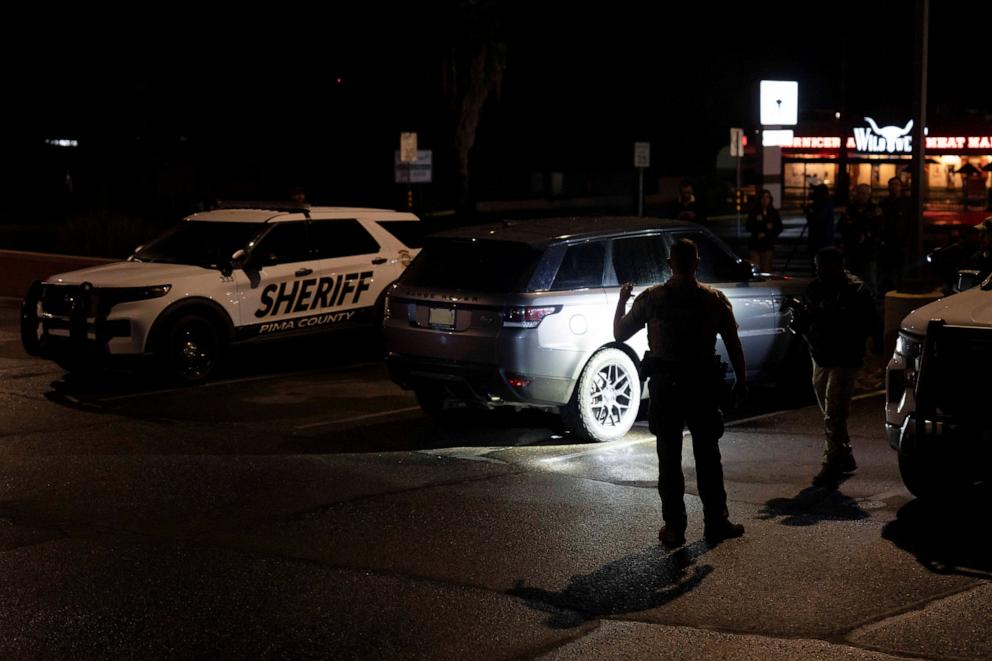 PHOTO: The FBI and Pima County Sheriff's Department deputies process evidence from a late-model, gray Range Rover as they investigate the disappearance of Nancy Guthrie, at a Culver's in Tucson, Arizona, Feb. 13, 2026.  