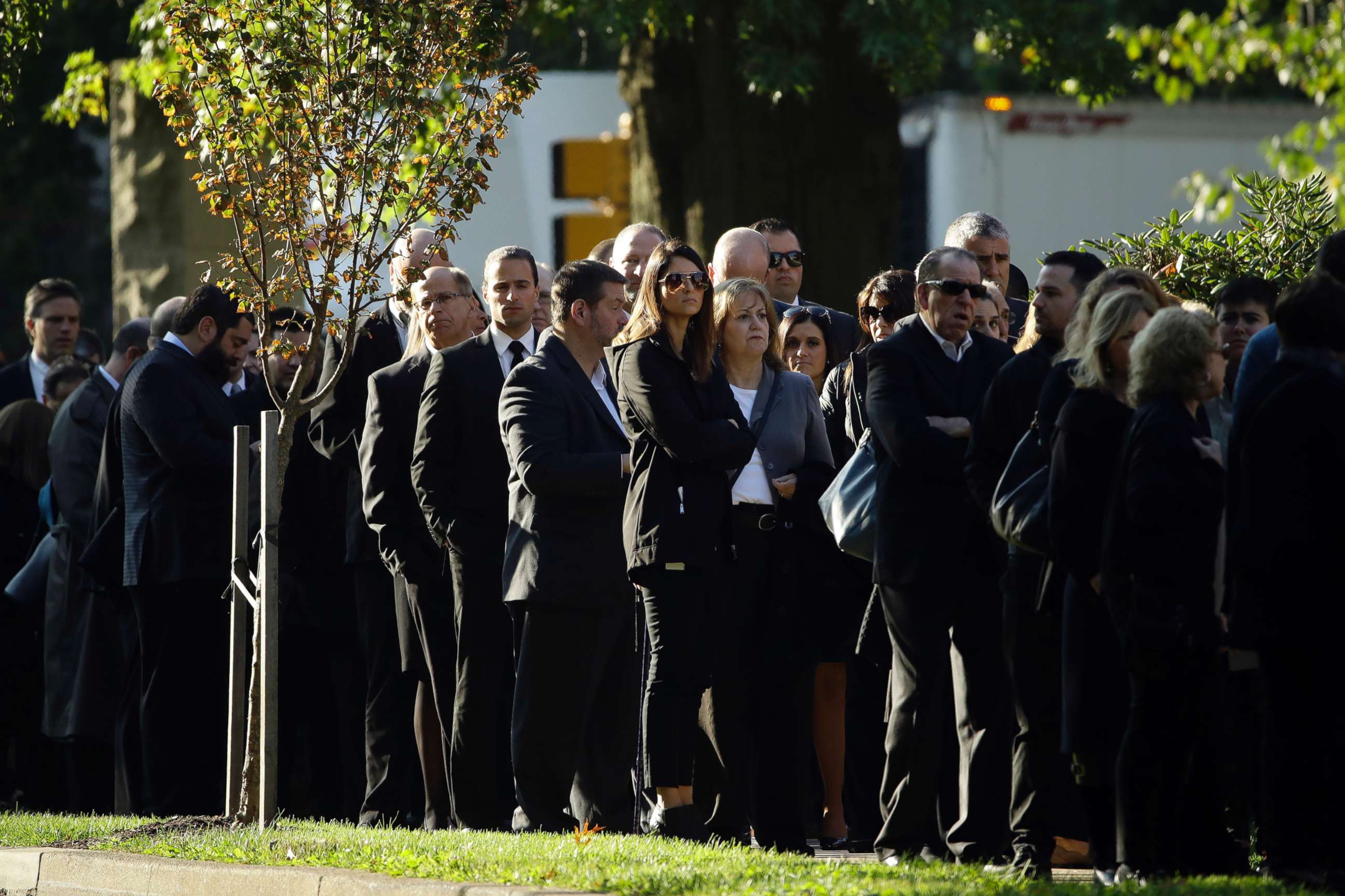 PHOTO: Mourners gather outside Rodef Shalom Congregation before the funeral services for brothers Cecil and David Rosenthal, Oct. 30, 2018, in Pittsburgh.