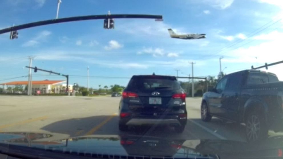 1 person dead after small plane clips power lines, crashes - ABC News