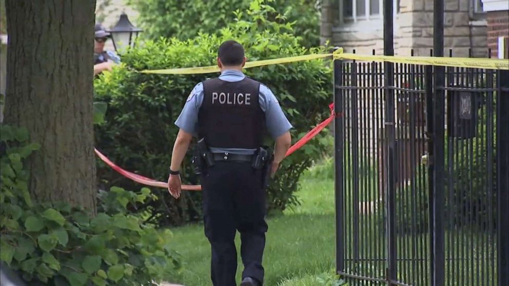 PHOTO: A 24-year-old woman was shot dead while holding a 1-year-old in Chicago, May 28, 2019.