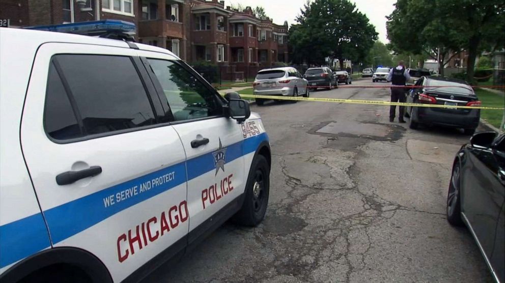 PHOTO: A 24-year-old woman was shot dead while holding a 1-year-old in Chicago, May 28, 2019.