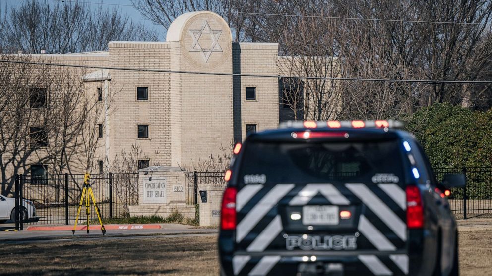 British police arrest 2 men in probe of hostage-taking incident at Texas synagogue