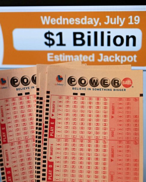 Winning ticket for $1 billion Powerball jackpot sold in California - ABC  News