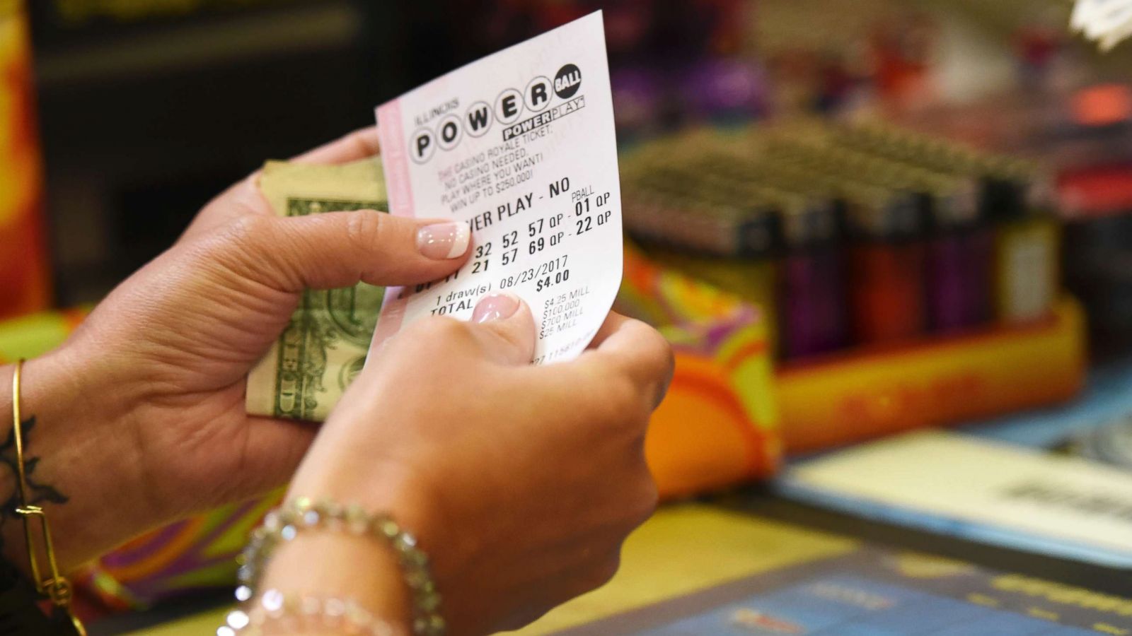 Powerball jackpot jumps to $650 million 