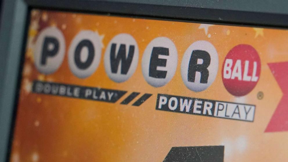 Powerball climbs to $800 million after no jackpot in Saturday drawing