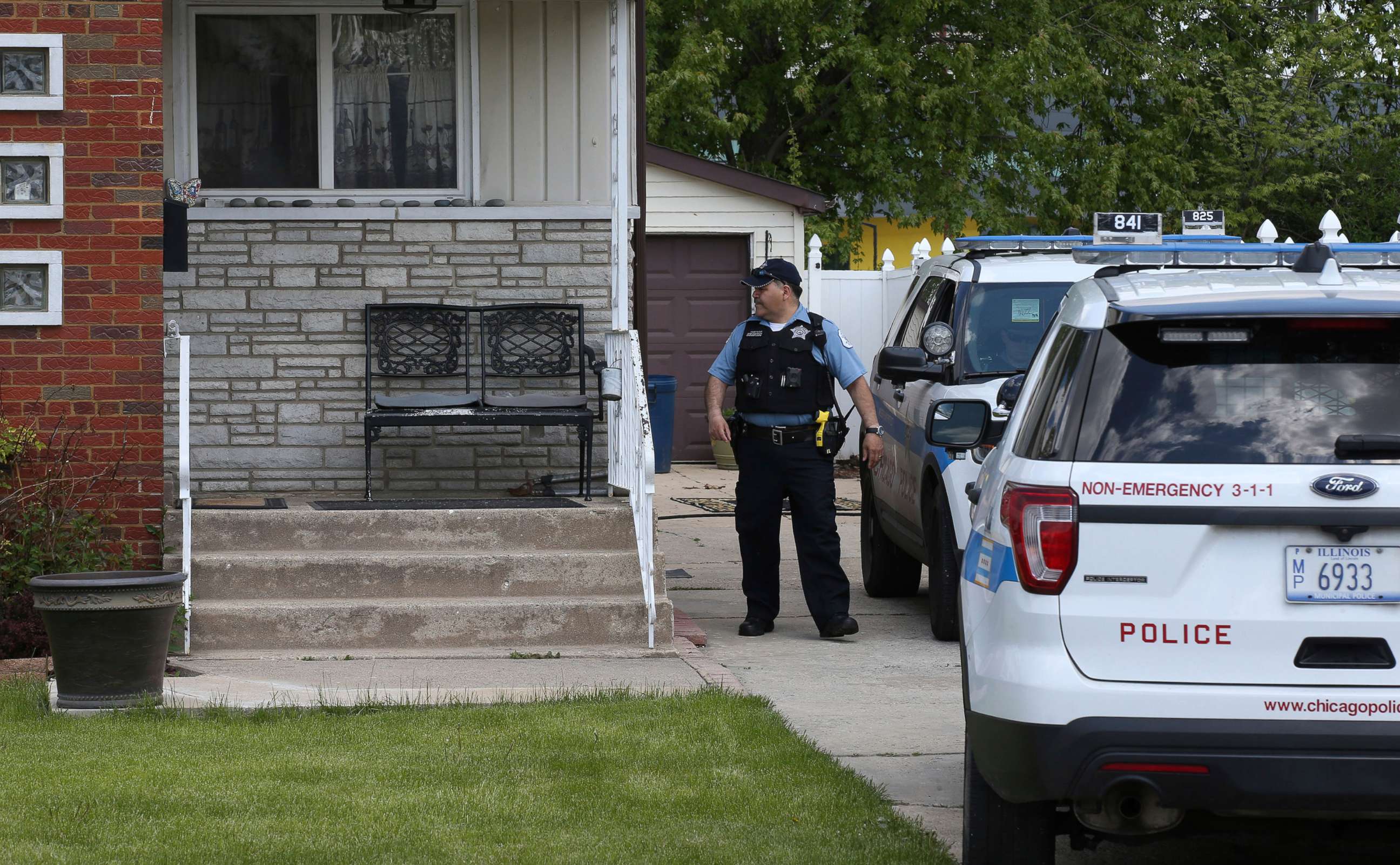 PHOTO: Chicago police watch over a home in Chicago, May 15, 2019, where Marlen Ochoa-Uriostegui who had gone to a Chicago home in response to a Facebook offer of free baby clothes was strangled and her baby cut from her womb. 