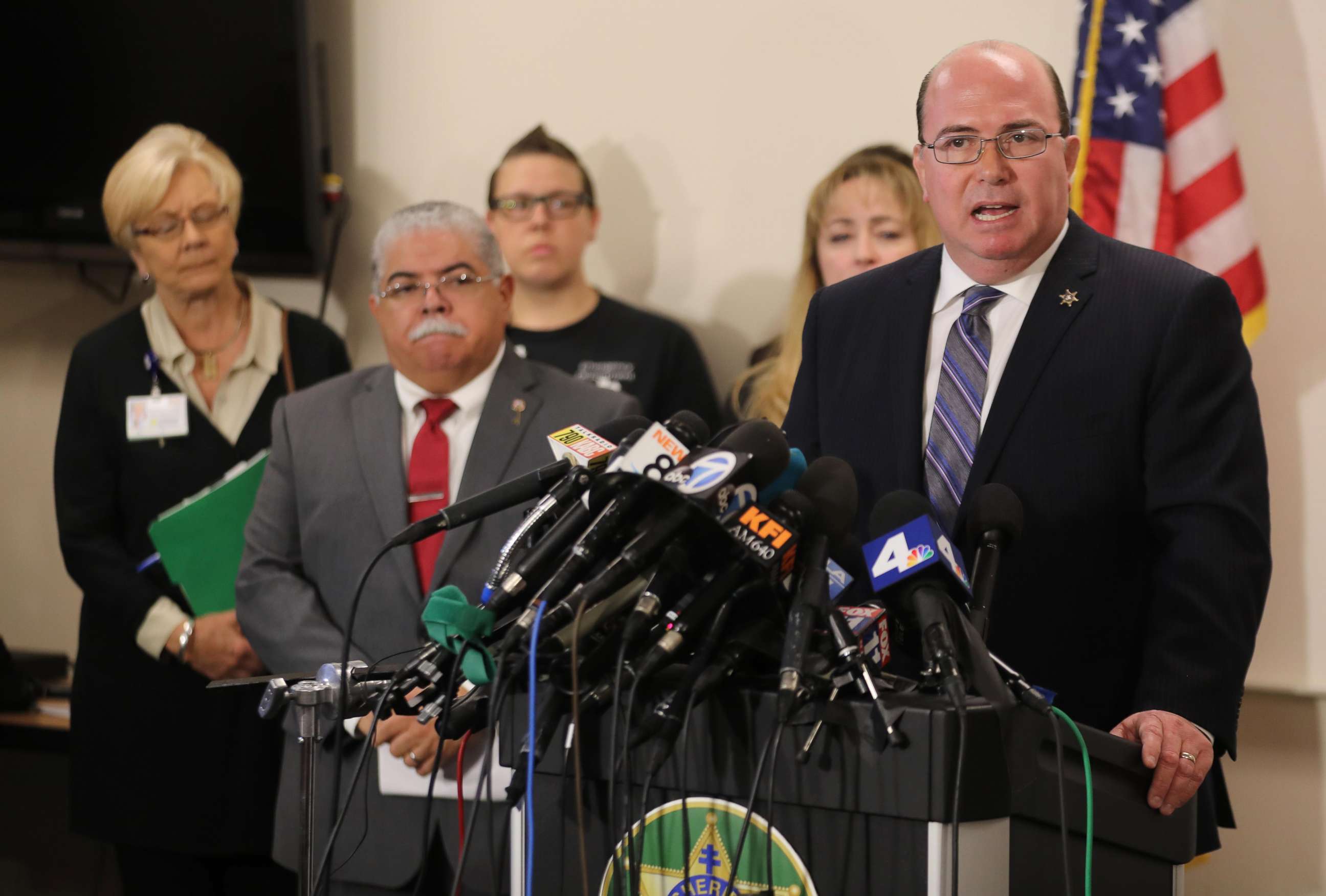 PHOTO: Riverside County Sheriff's Department Captain Greg Fellows speaks during a news conference  in Perris, Calif., Jan. 16, 2018.