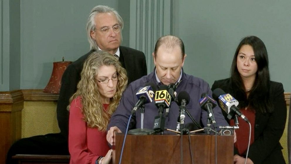 PHOTO: Tim Piazza's parents, Jim and Evelyn Piazza, at a press conference, Nov. 13, 2017.