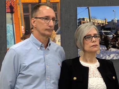Alex Pretti's parents seek answers from DOJ months after son's killing