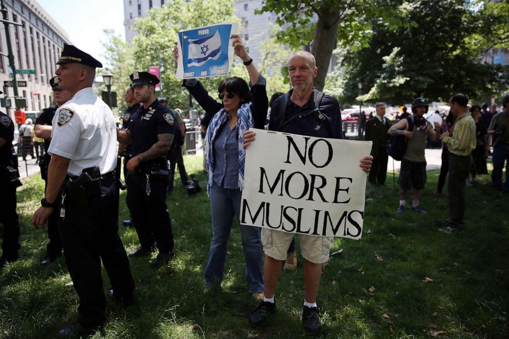 PHOTO: A small group attend an "anti-Islam" rally organized by "ACT for America," known for its racist and anti-Islamic notions, in Foley Square in Manhattan, New York, June 10, 2017.