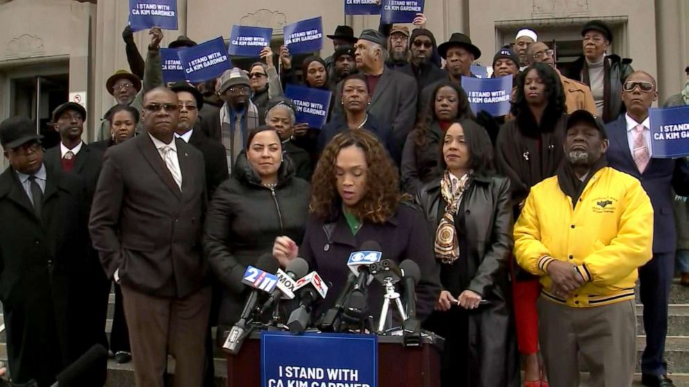 PHOTO: Baltimore City State's Attorney Marilyn Mosby (speaking at podium) joined black prosecutors from across the country on Jan. 14, 2020, in St. Louis to support Lt. Louis County Attorney Kim Gardner.