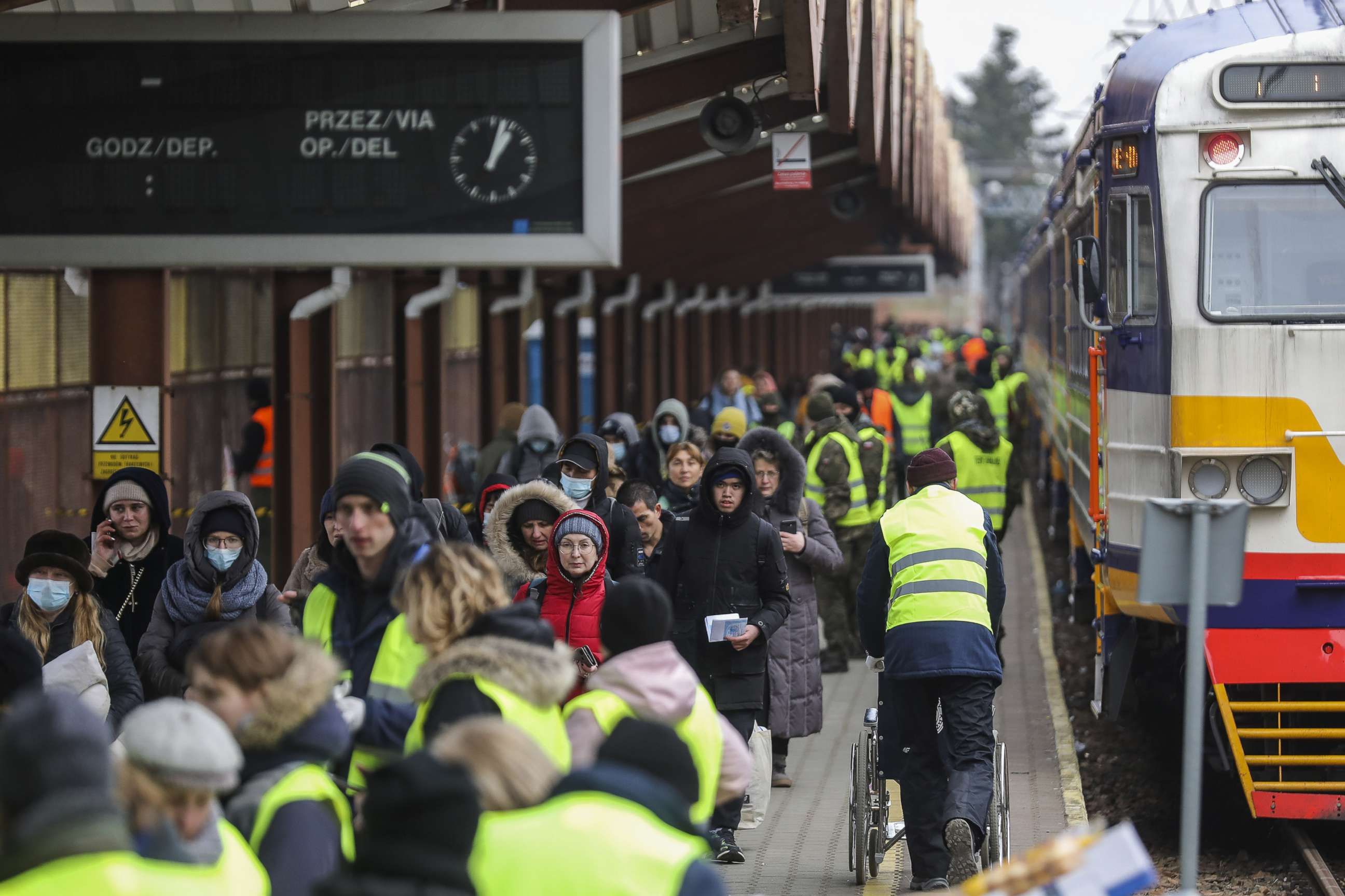 PHOTO: Ukrainian refugees arrive at the train station in Przemysl, Poland, March 2, 2022. 