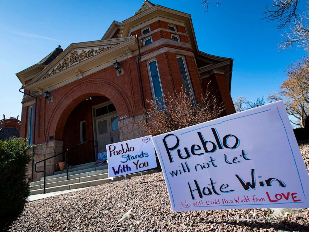 PHOTO: Signs, flowers and candles expressing love for the Jewish community stand outside the Temple Emanuel in Pueblo, Colo., Nov. 5, 2019.