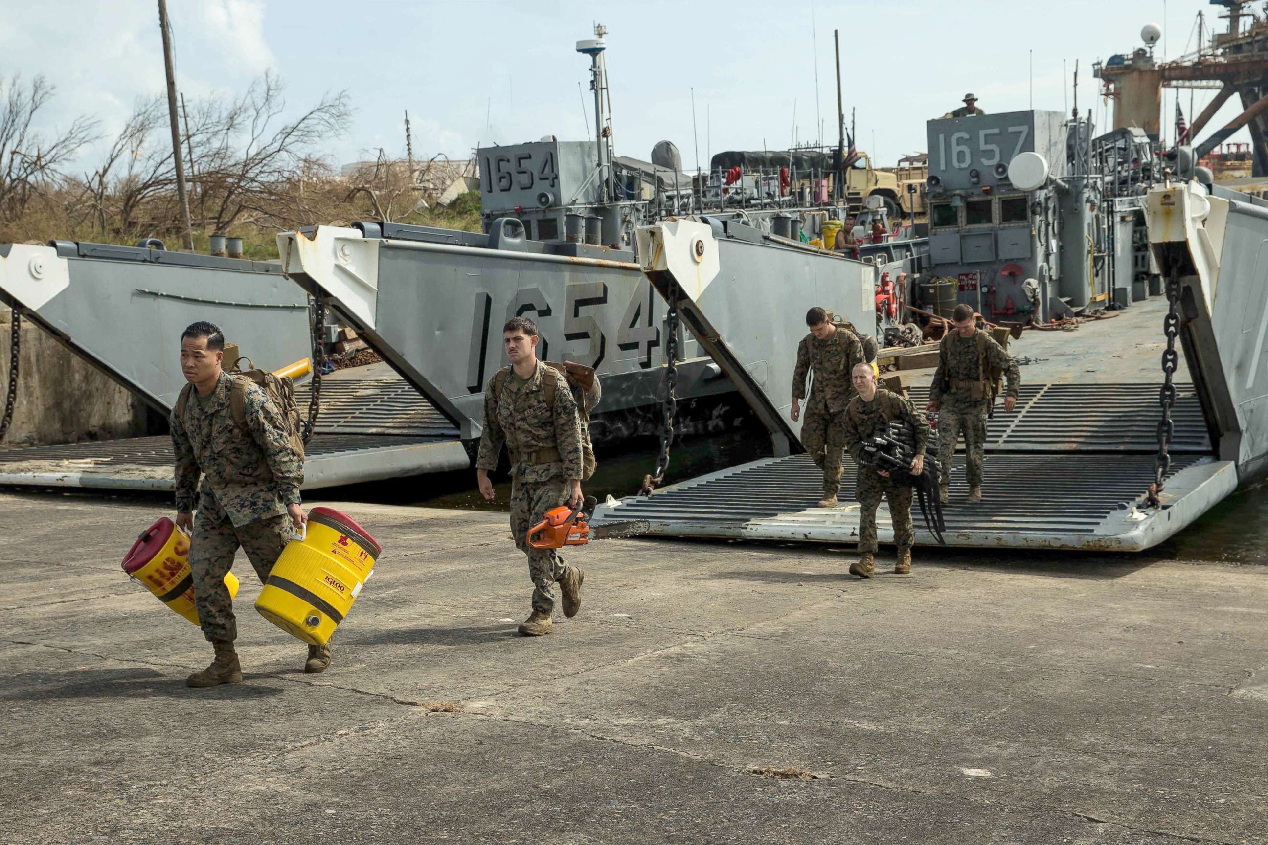 PHOTO: Marines assigned to Battalion Landing Teams arrive to assist in relief efforts for victims of Hurricane Maria in Ceiba, Puerto Rico, Sept. 24, 2017. 