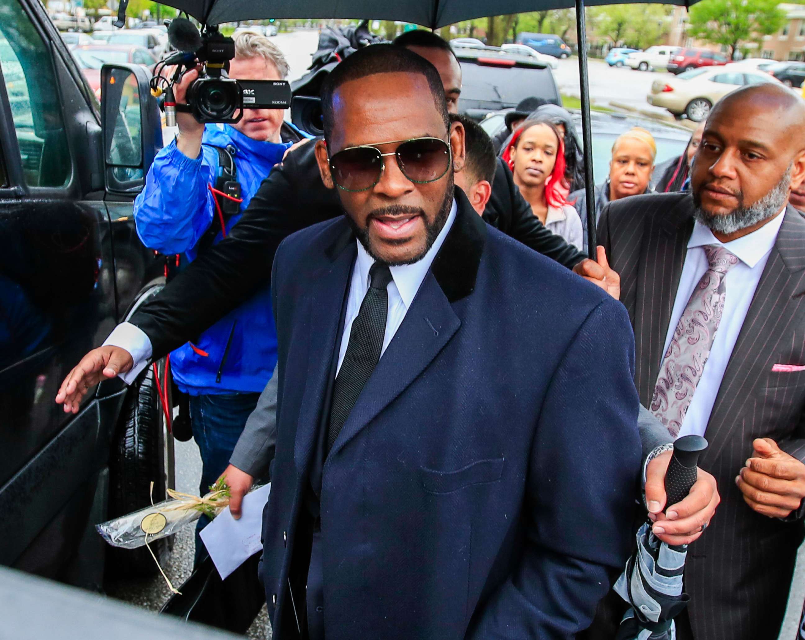 PHOTO: R. Kelly is seen in a file photo at at the Leighton Criminal Courts building in Chicago, May 7, 2019.