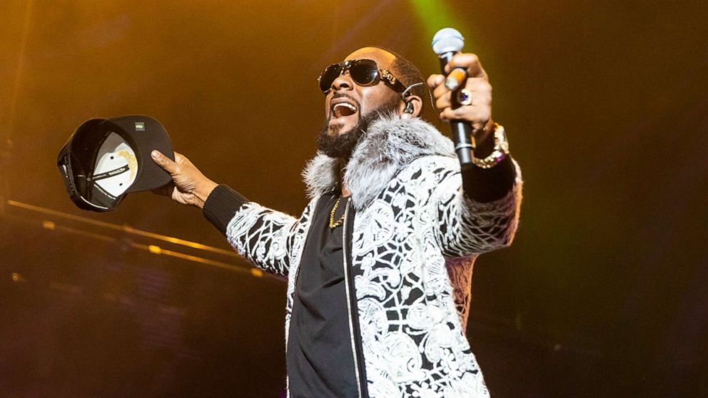 PHOTO: R. Kelly performs in Detroit, Feb. 21, 2018.