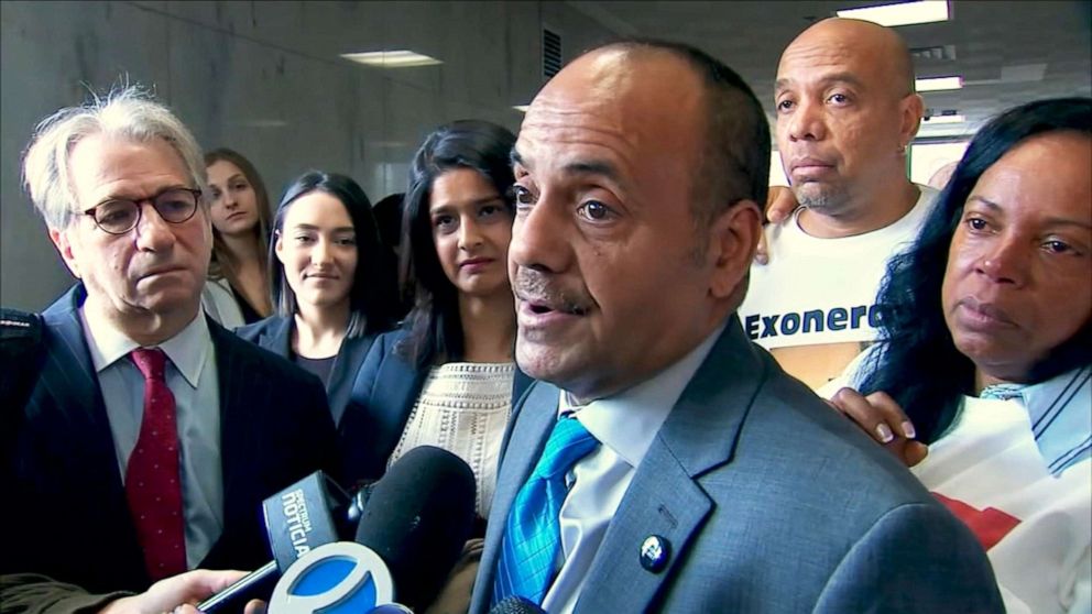PHOTO: Rafael Ruiz talks to reporters after appearing in court in New York, Jan. 28, 2020.