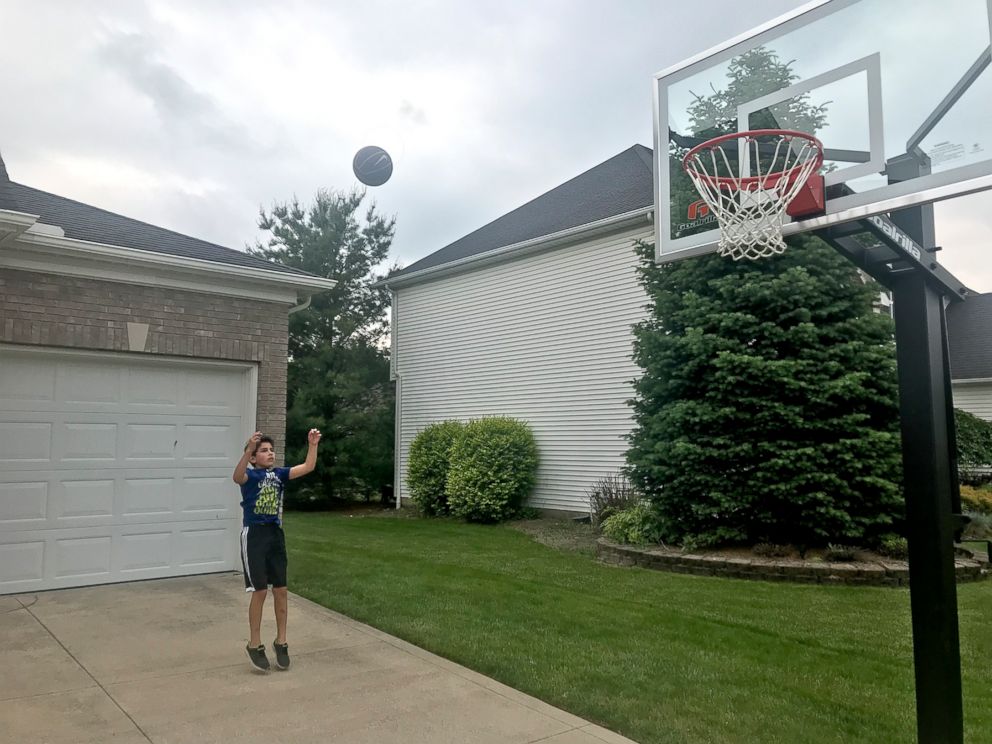 PHOTO: Gio Dargaj, 10, is a Cleveland Cavaliers super-fan who makes pillows for the homeless in his spare time. 