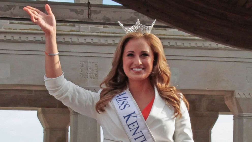 Former Miss Kentucky Charged With Sending Nude Photos 