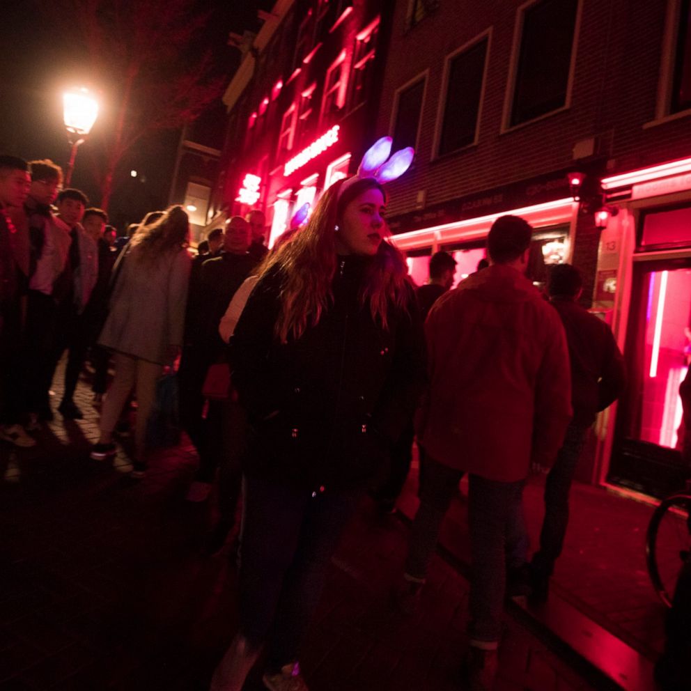 Registrering enestående Notesbog Prostitution coming under scrutiny in Amsterdam, red-light capital of the  world - ABC News