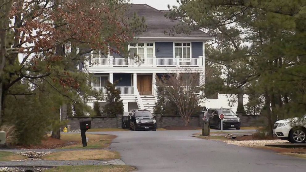 PHOTO: President Joe Biden's residence in Rehoboth Beach, Del., Feb. 1, 2023, during a search by FBI agents.