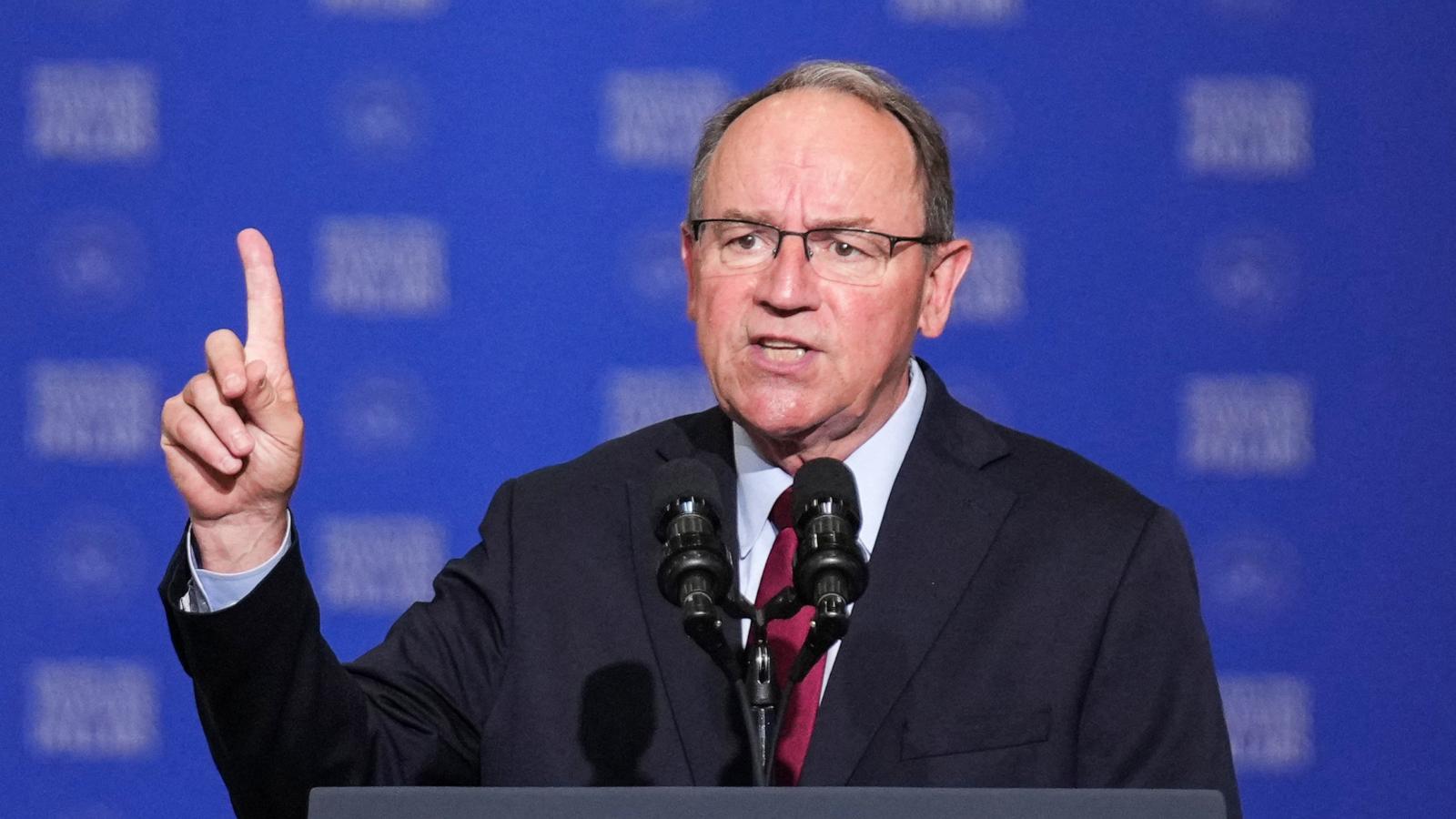 Rep. Tom Tiffany, pilot swim to safety after emergency water landing