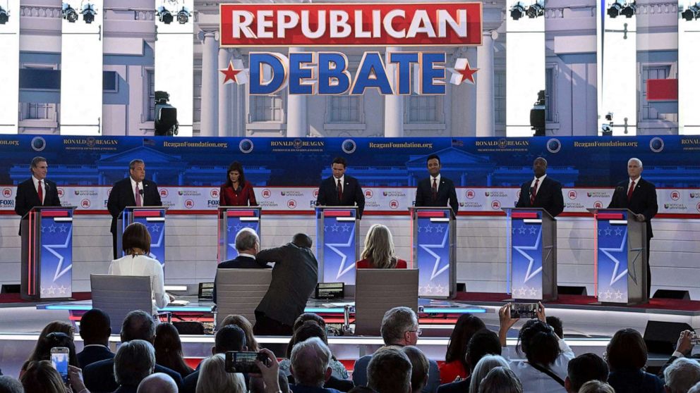 PHOTO: North Dakota Governor Doug Burgum, former Governor of New Jersey Chris Christie, former Governor from South Carolina and UN ambassador Nikki Haley, Florida Governor Ron DeSantis, entrepreneur Vivek Ramaswamy,