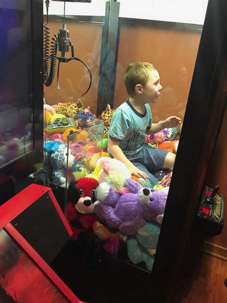 PHOTO: A young boy named Mason got stuck inside a claw machine and had to be rescued by firefighters.