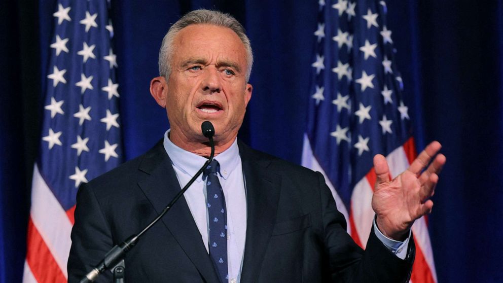 PHOTO: Democratic presidential candidate Robert F. Kennedy Jr. delivers a foreign policy speech at St. Anselm College in Manchester, N.H., June 20, 2023.