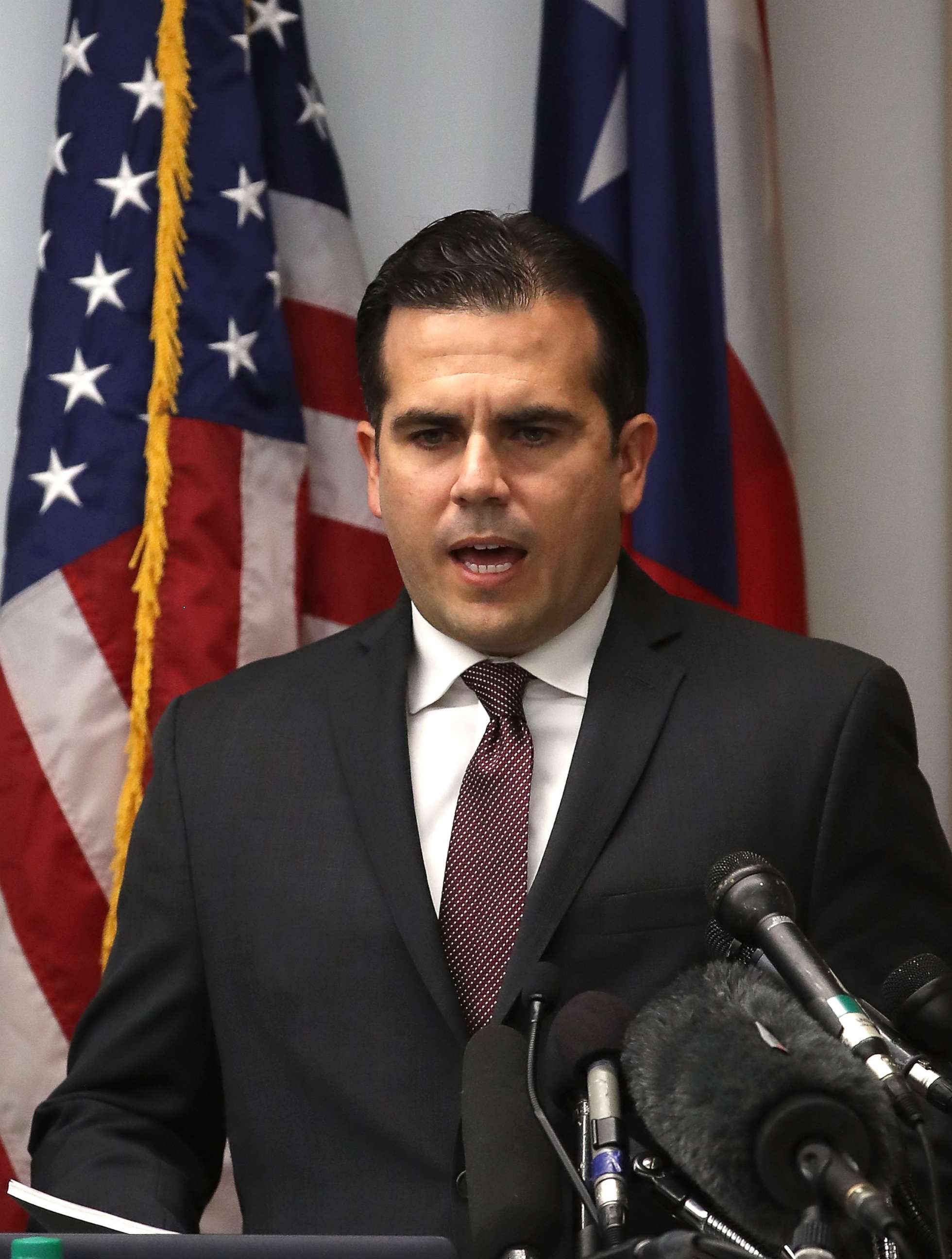 PHOTO: Puerto Rico Governor Ricardo Rossello speaks during a news conference to discuss the historic effects of Hurricane Maria, Nov. 13, 2017 in Washington, D.C.