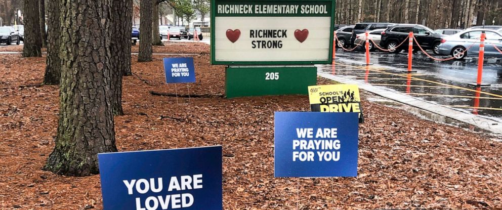 PHOTO: Signs stand outside Richneck Elementary School in Newport News, Va., on Jan. 25, 2023.