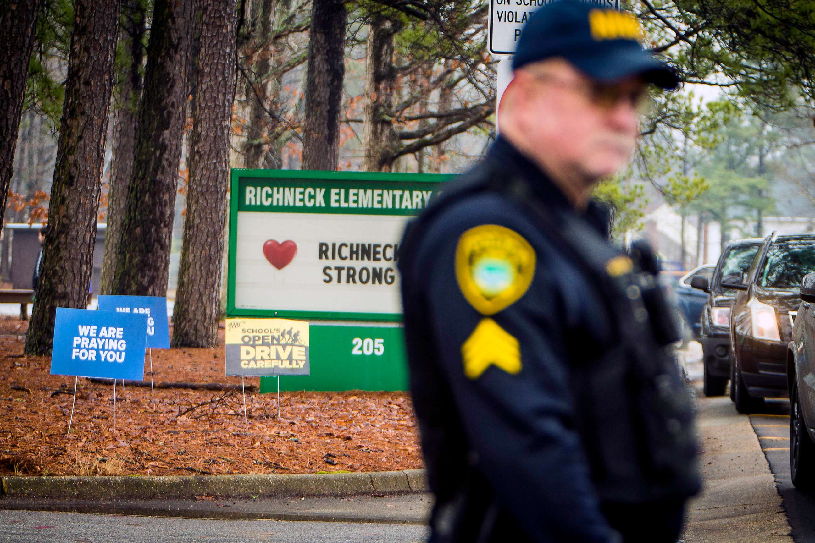 PHOTO: A Newport News police officer directs traffic at Richneck Elementary School in Newport News, Va., Jan. 30, 2023.