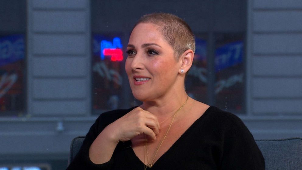 PHOTO: VIDEO: Ricki Lake opens up about secret struggle with hair loss