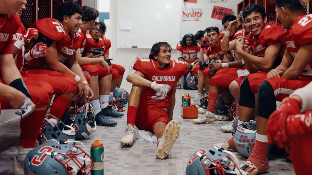 PHOTO: Members of the Cubs, the California School for the Deaf, Riverside's varsity football team, gather in the locker room at halftime in Riverside, Calif., on Nov. 12, 2021.