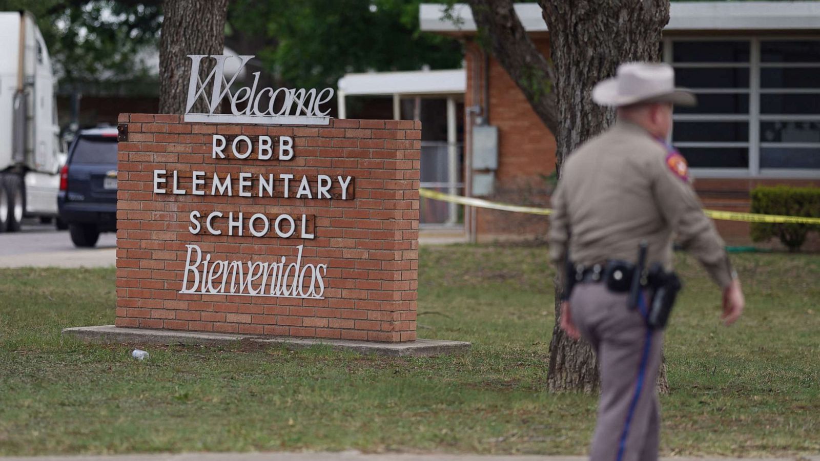 PHOTO: An officer walks outside of Robb Elementary School in Uvalde, Texas, May 24, 2022.