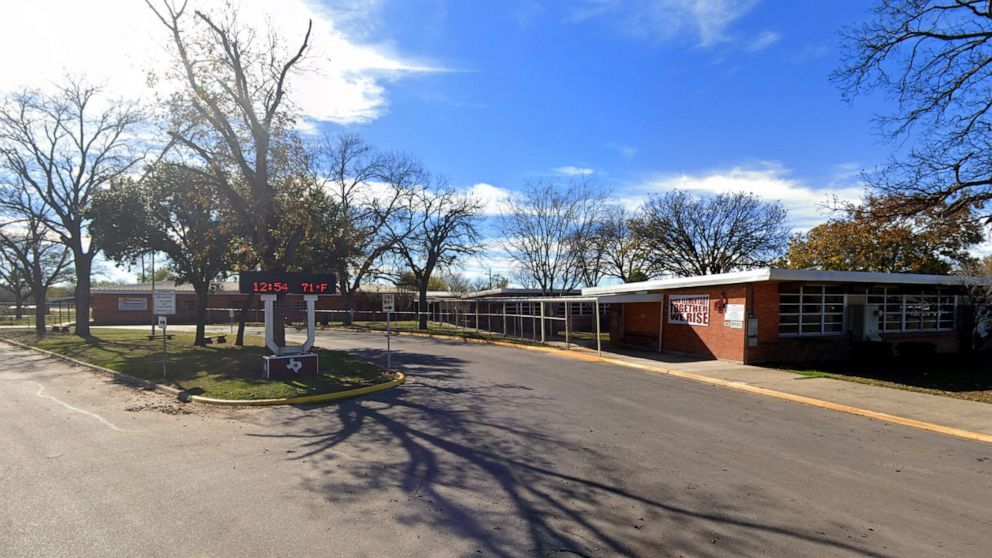 Texas elementary school reports ‘active shooter’ on campus