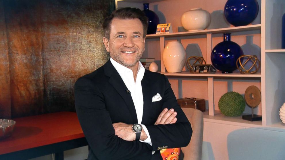 PHOTO: "Shark Tank" star Robert Herjavec shares his advice on how to ask for a raise with "GMA." 