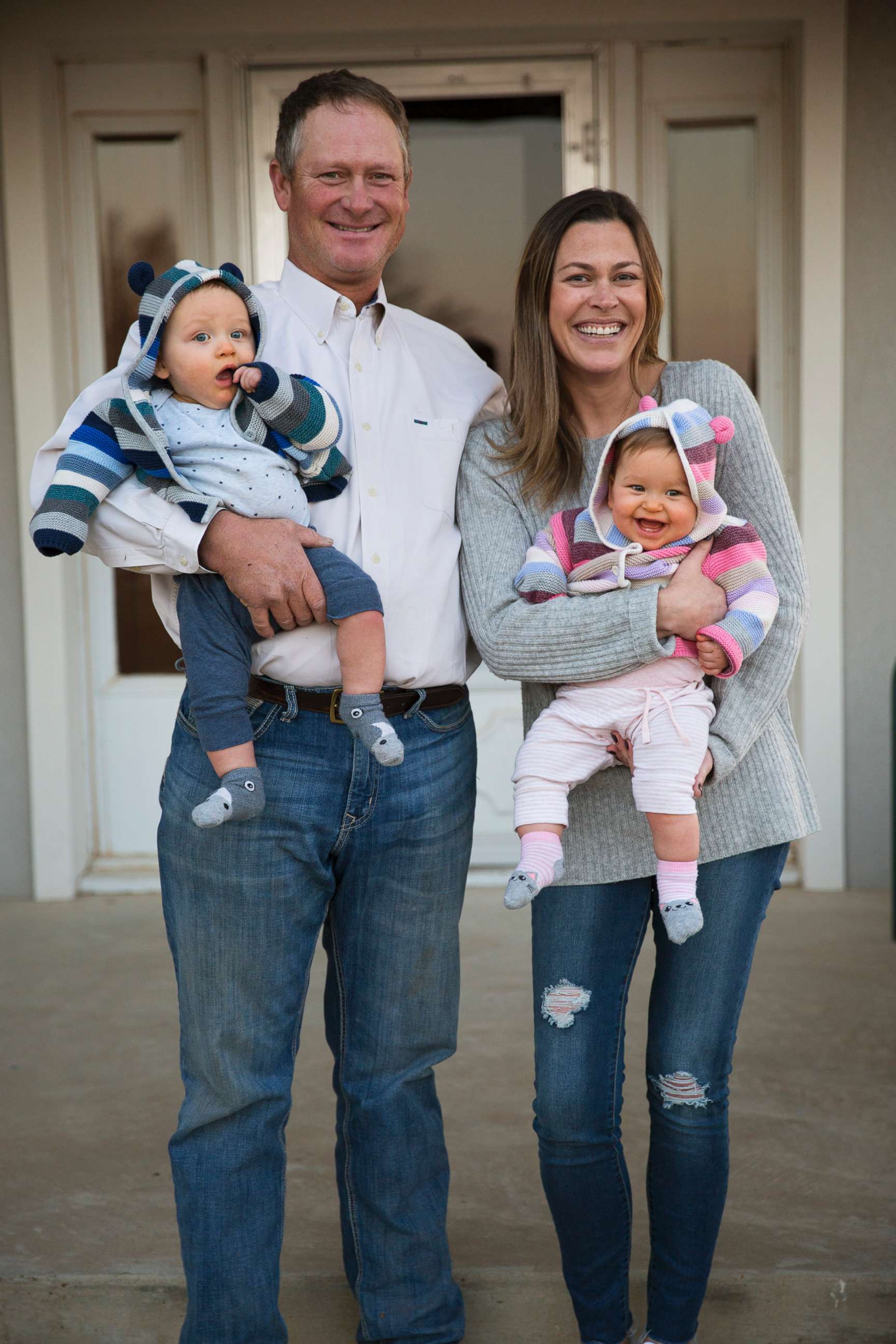 PHOTO: Cattle rancher and town mayor, Chad Breeding, with his wife Erin and their twins, Lillian and Wyatt, live in Roberts County, Texas, the most "pro-Trump county in America."