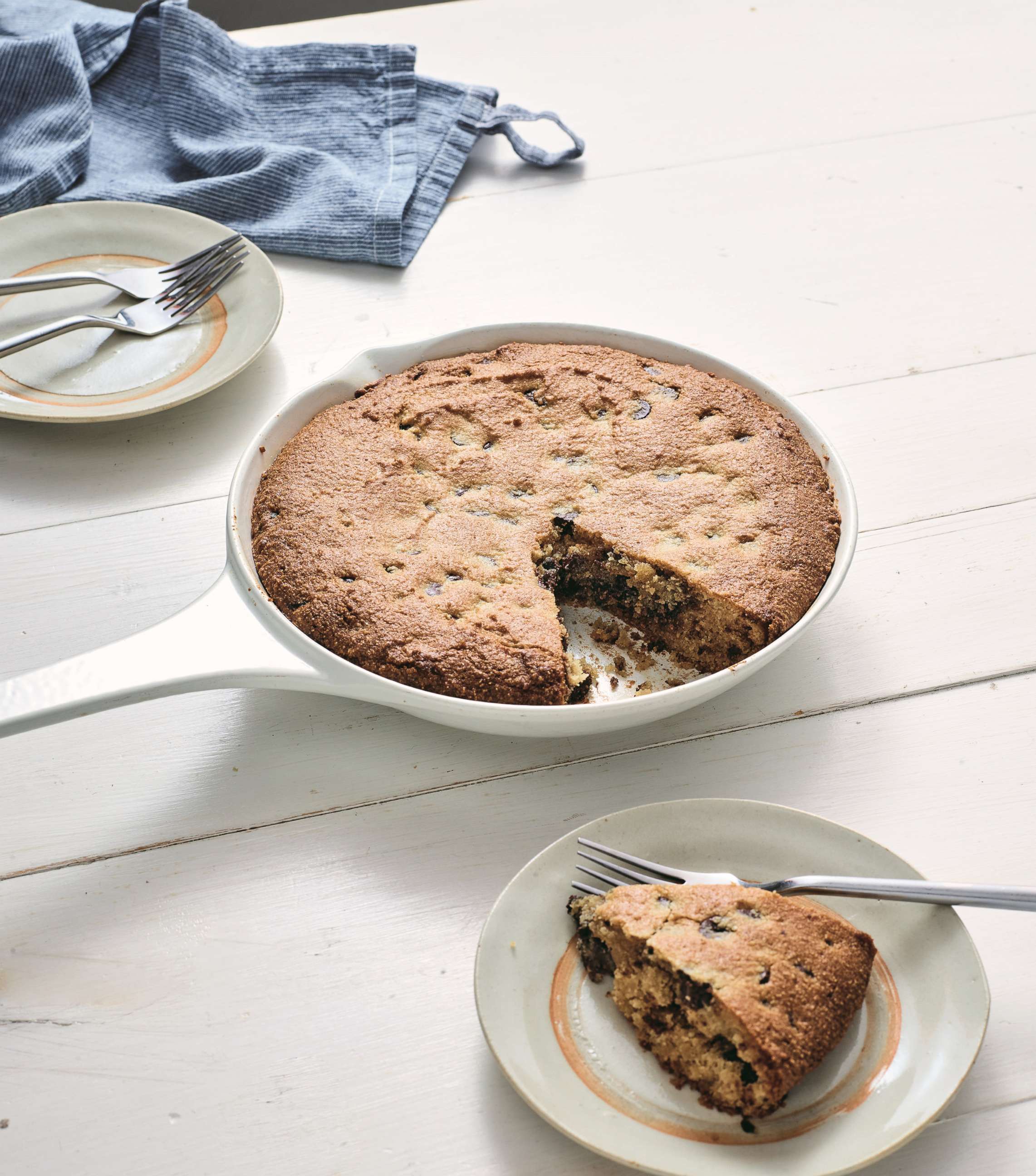 PHOTO: Chef Rocco DiSpirito's Chocolate Chip Skillet Cookie from his cookbook "Rocco's Keto Comfort Food Diet: Eat the Foods You Miss and Still Lose Up to a Pound a Day."