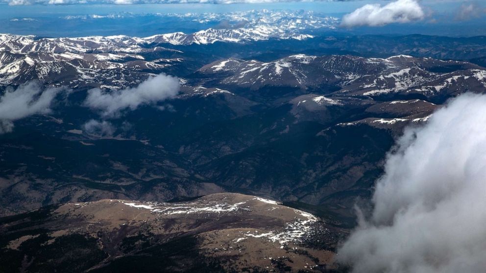 PHOTO: The Colorado Rocky Mountain range is viewed at 33,000 feet on May 19, 2022, near Denver, Colorado.